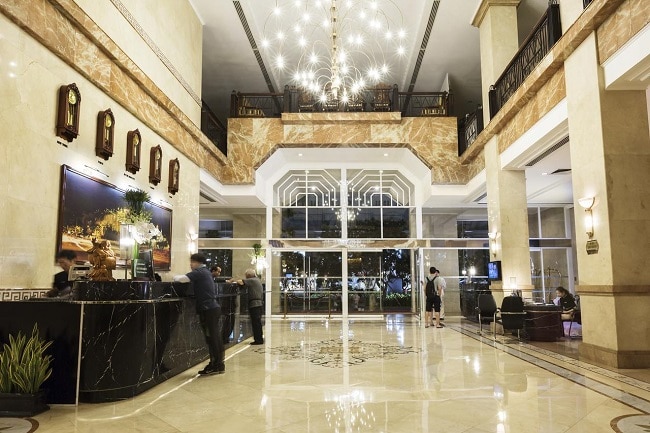 Rex là Top 10 Khách sạn 5 sao tốt nhất tại TPHCM