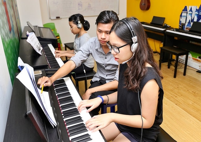 Học organ tại Việt Thanh Music School